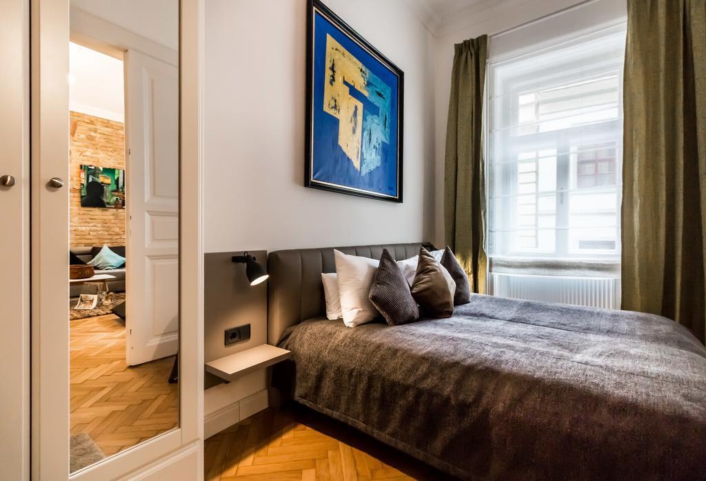 Urbana Hipster Downtown Budapest Kültér fotó